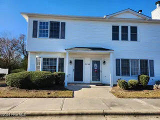 3812 Sterling Pointe Drive F1, Winterville, NC 28590 – photo 2: Front