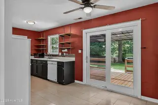 125 Sweetwater Drive, Jacksonville, NC 28540 – photo 10: 01-10