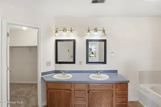 123 W Victoria Court F, Greenville, NC 27834 – photo 24: 20_892a8304