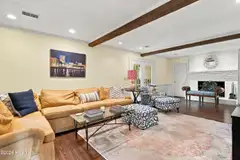 2209 Waverly Drive, Wilmington, NC 28403 — 4-bedroom home in Glen Meade, Wilmington, NC, photo 13 of 55: living room
