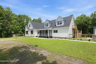 2986 Old Airport Road, New Bern, NC 28562 – photo 2: Front View