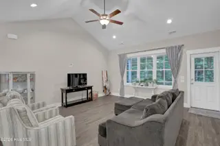 198 Darel Street, Rocky Point, NC 28457 – photo 5