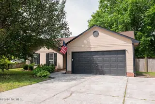 803 Mandarin Trail, Jacksonville, NC 28540 — 3-bedroom home in Mallard Creek, Jacksonville, NC, photo 1 of 36: Front