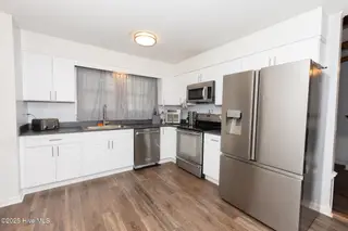 2602 Northwoods Drive, Jacksonville, NC 28540 – photo 12: 2602 Northwoods Dr-19