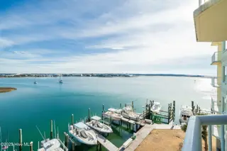 100 Olde Towne Yacht Club Drive 411, Beaufort, NC 28516 – photo 2: Principal View