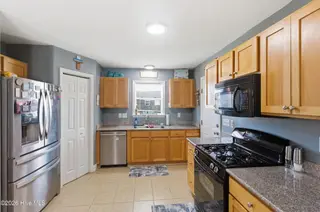 404 Elsmore Drive, New Bern, NC 28562 – photo 18: 20_img_2690