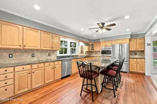 1208 National Avenue, New Bern, NC 28560 – photo 13: 30-web-or-mls-0C0A2086