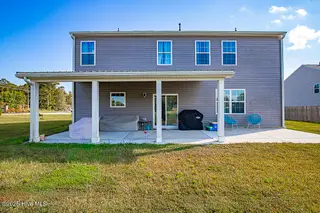 102 Featherstone Lane, New Bern, NC 28562 – photo 19: Back Porch