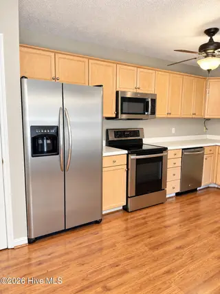2712 Townes Drive, Greenville, NC 27858 – photo 5: DA107CCD-2A7F-46EB-99E5-E38702D4F922