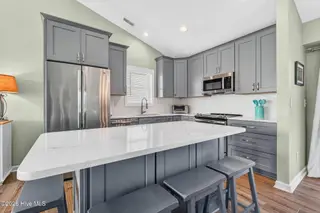1125 S Topsail Drive, Surf City, NC 28445 – photo 9: Kitchen