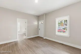 209 S 13th Street, Wilmington, NC 28401 – photo 11: 11_209_S_13th_St_006
