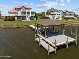 18 Sailview Drive, North Topsail Beach, NC 28460 – photo 7: 69-web-or-mls-DJI_0890