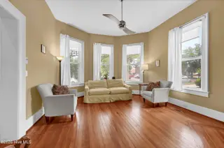 109 N 7th Street, Wilmington, NC 28401 – photo 10: 011_img_7052_899