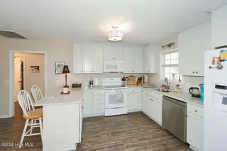 212 NE 48th Street, Oak Island, NC 28465 – photo 14: _DSC3173