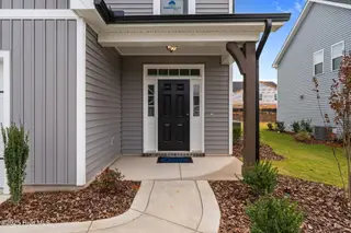 518 Grassy Gap Trail 68, Aberdeen, NC 28315 – photo 5: 5-web-or-mls-DSC08283