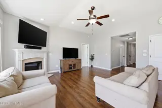536 Arbor Drive, Greenville, NC 27858 – photo 7: 40-web-or-mls-IMG_1136