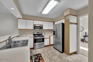 6106 Inland Greens Drive, Wilmington, NC 28405 – photo 6: img_7719