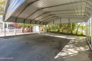 428 Holly Street, Emerald Isle, NC 28594 – photo 6: 45-web-or-mls-chadwick-visuals-428-holly
