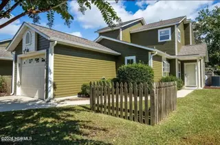 1204 Cedarwood Village, Morehead City, NC 28557 – photo 3: 20240113004745937226000000-o