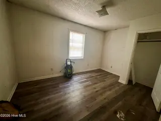 1010 N Center Street, Goldsboro, NC 27530 – photo 6: IMG_4751
