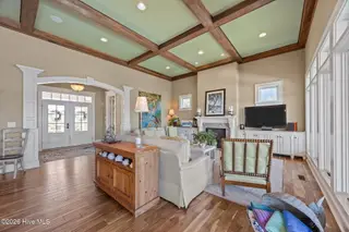8404 Sound Drive, Emerald Isle, NC 28594 – photo 8: Living Area
