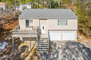 849 N Shore Drive, Southport, NC 28461 – photo 2: 849 N Shore Dr