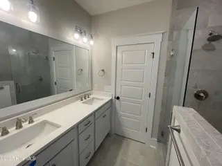 1526 Manta Ray Way, Sunset Beach, NC 28468 – photo 14: Owners Bath