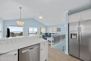 1004 N Shore Drive, Surf City, NC 28445 – photo 20: 25_kitchen