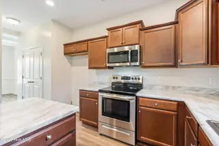 317 James Hedrick Court, Jacksonville, NC 28540 – photo 14: cabinet storage