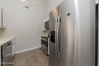 114 Jenny Lane, Havelock, NC 28532 — 3-bedroom townhome in Village Park, Havelock, NC, photo 15 of 37: Kitchen