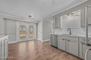 219 Leon Drive, Greenville, NC 27858 — 3-bedroom home in Lake Glenwood, Greenville, NC, photo 12 of 34: 32-web-or-mls-LHV_8209