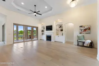 1825 S Moorings Drive, Wilmington, NC 28405 — 5-bedroom home in Landfall, Wilmington, NC, photo 7 of 73