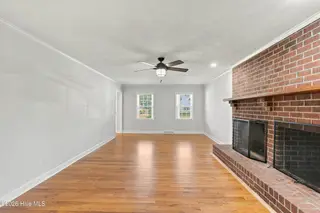 238 Shannon Drive, Wilmington, NC 28409 – photo 16: 16_living room
