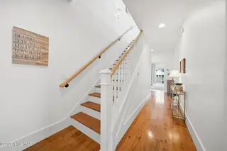 313 Birmingham Avenue Unit 1, Carolina Beach, NC 28428 — 3-bedroom townhome, Carolina Beach, NC, photo 22 of 66: 29-web-or-mls-GRAE_313 Birmingham Ave 1-