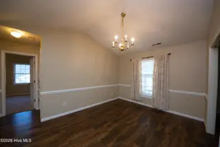 186 Raintree Circle, Jacksonville, NC 28540 – photo 5: Dining Room