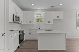 1001 Tawney Trace, New Bern, NC 28562 – photo 12: 30-web-or-mls-DSC_2706