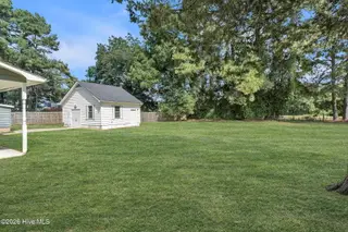 567 Blount Road, Elizabeth City, NC 27909 – photo 4: View From Right Side of Yard