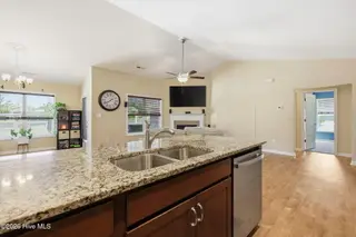 265 Independence Boulevard, Newport, NC 28570 – photo 8: kitchen