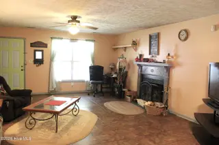 106 Education Lane, Havelock, NC 28532 – photo 4: Family Room