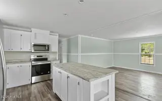 6823 Lewis Drive SE, Winnabow, NC 28479 – photo 13: Kitchen