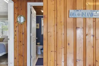 314 Keziah Street, Oak Island, NC 28465 – photo 21: Hallway
