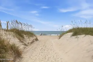 1918 W Fort Macon Road 134, Atlantic Beach, NC 28512 – photo 4: 39-web-or-mls-IMG_1635
