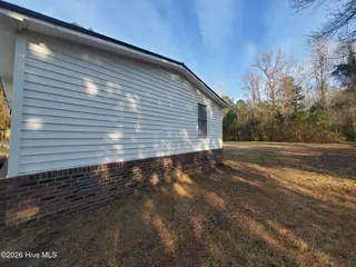 926 Railroad Street, Belhaven, NC 27810 – photo 17: 017 Right Side View