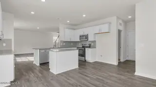 719 Lazy Elm Lane, Aberdeen, NC 28315 – photo 10: Kitchen