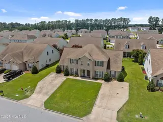 1620 Brook Hollow Drive A, Greenville, NC 27834 – photo 8: 7-web-or-mls-DJI_0163