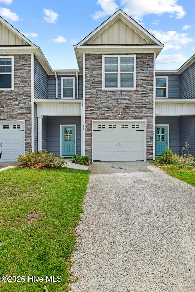 359 S Stingray Lane, Sneads Ferry, NC 28460 – photo 1 of 33