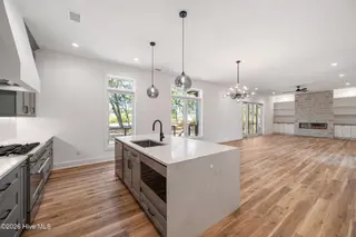 9208 Sedgley Drive, Wilmington, NC 28412 – photo 13: 19-web-or-mls-DSC_9023