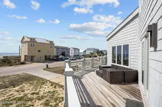 6618 W Beach Drive, Oak Island, NC 28465 – photo 17: 51-web-or-mls-IMG_8154