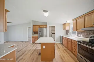 222 Katies Trail, Elizabeth City, NC 27909 – photo 2: kitchen
