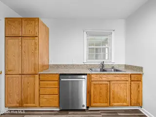 114 Country Club Road, Jacksonville, NC 28546 – photo 15: a02a0045
